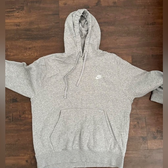 Men’s never worn Nike hoodie - Picture 1 of 3